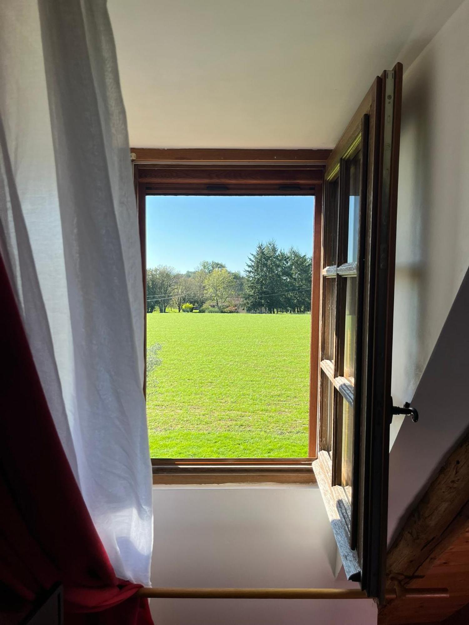 Chambre D'Hotes La Ferme De La Croix. Saint-Avit-Sénieur Екстериор снимка